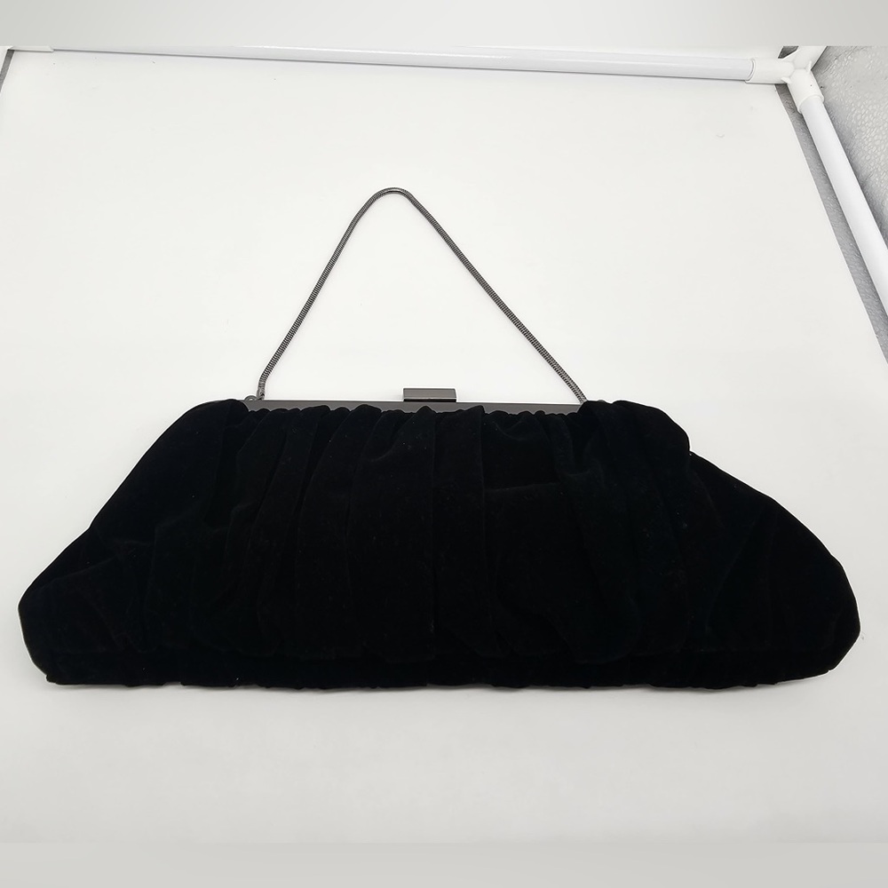 NEW MARY KAY Vintage Black Crushed Velvet Trapezoid Evening Bag Clutch